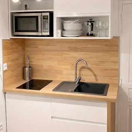 Deluxe Studio, Charmant&renove, Au Coeur De La Ville, Centre