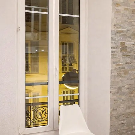 Deluxe Studio, Renove, Au Coeur Du Centre-ville, Centre Apartment Nice