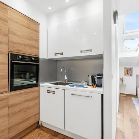 2p Au Port De - Calme Et Climatisé Appartement *