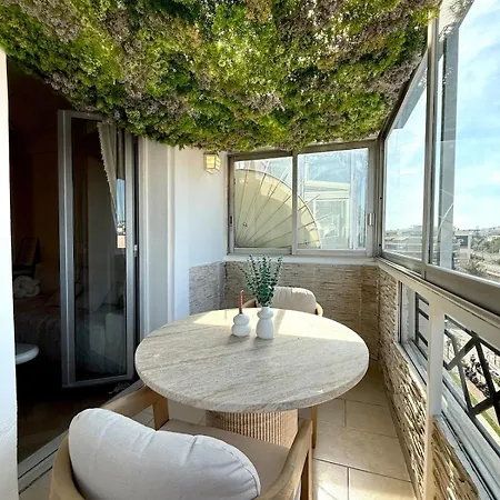 Apartment Beachfront Promenade Des 2 Terraces
