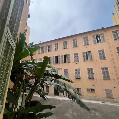 Apartment Perfectly Located 1 Bed - Port Of