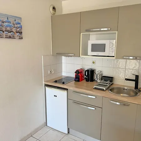 Apartment 4-person - Air Conditioning And Pool *