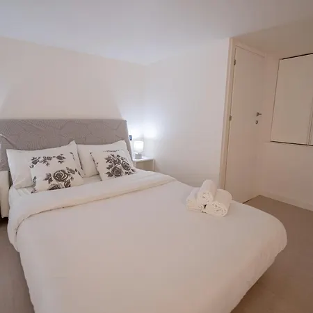 Mezzanine 5 Pers Le Petit Voltaire Clim Appartement *