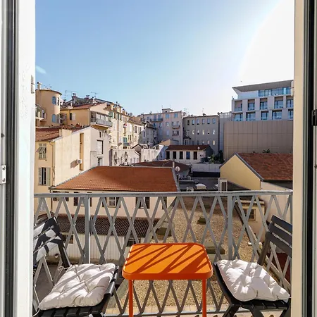 Apartment Massena Street - Quiet 2 Bdr & Balcony