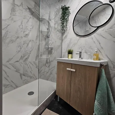 Apartment Gambetta 2pieces A 15 Min De La A Pied
