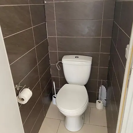Studio, Downtown, Train Station, Wifi, Air Conditioning Appartement