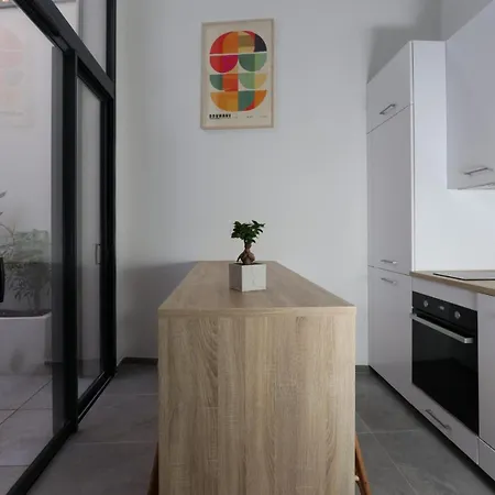 Apartment Nuemad