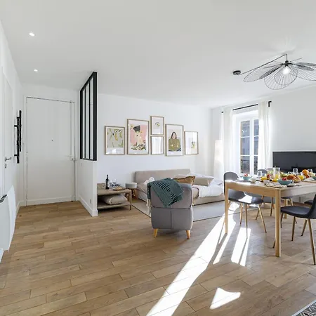 My Casa - Bonaparte 42 - 1 Bedroom Near Port And Place Garibaldi Apartment