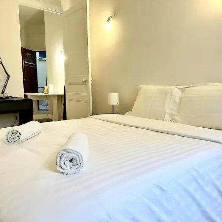 Location , Port Of Nice, Charming Flat #2 Apartment Nice