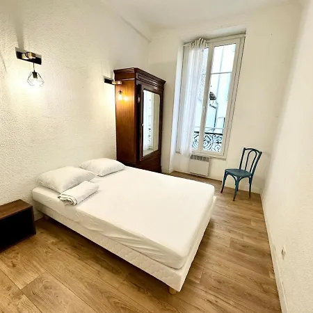 Charming Port Of Flat 1 Nice
