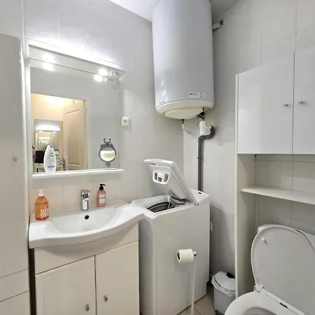Coeur Liberation Apartment