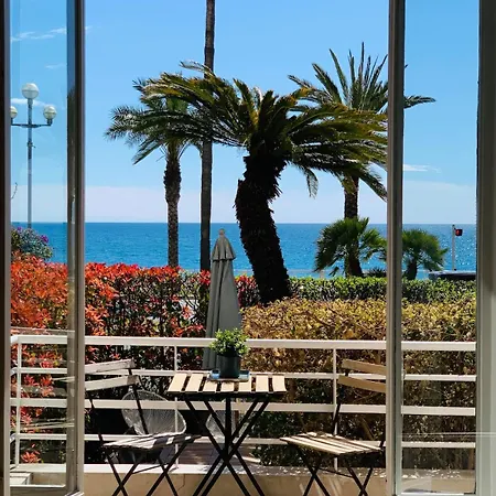 Stunning Flat With Sea View & Garden On Promenade Da Appartement