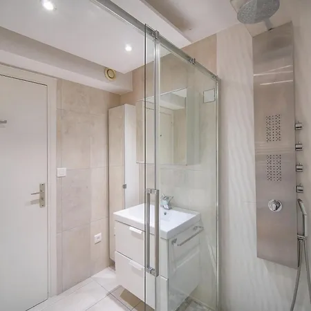 Apartment Frgk Massenet 'blue Riviera' Modern Comfort 1 Min From Promenade Des Nice