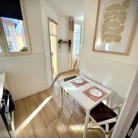 Apartment Avec Terrasse Pour Amoureux