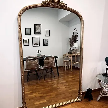 Apartment Cozy Studio, Exceptional View Of Lympia Harbor *