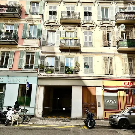 Apartment Location , Port Of Nice, Charming Flat #2