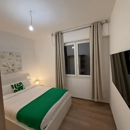 Cosy Parking Public ! Apartment