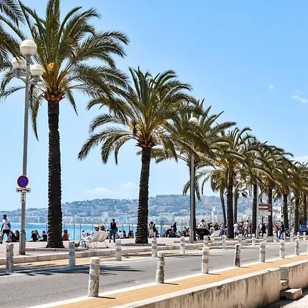 Moderne, Le Carré Dor, à 3min Plage, Centre * Nice