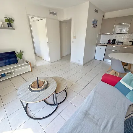 Apartment 4-person - Air Conditioning And Pool *