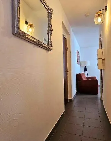 T2 Dernier Etage Avec Terrasse A 5 Min De La Apartment Nice
