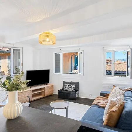 Apartment Charming Typical In The Heart Of Vieux Ac Nice
