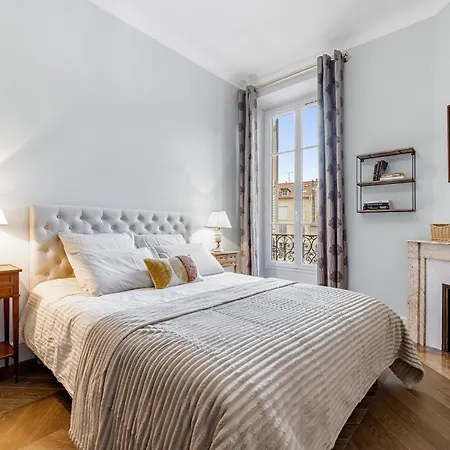 Apartment Renting - - Haussmann Luxury Sea Balcony Free Parking *