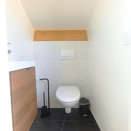 Elegant Renovated Port Ac Sleeps 4 * Nice