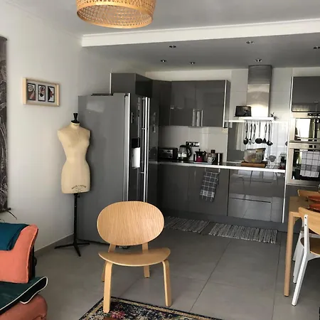 Port Of Terrace Apartment
