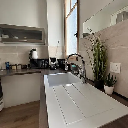 Proche Gare Apartment