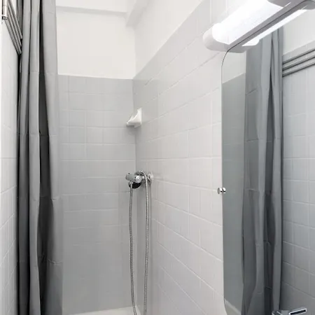 Charme Du Vieux-nice - Cocon Lumineux à 100 M De La Appartement *