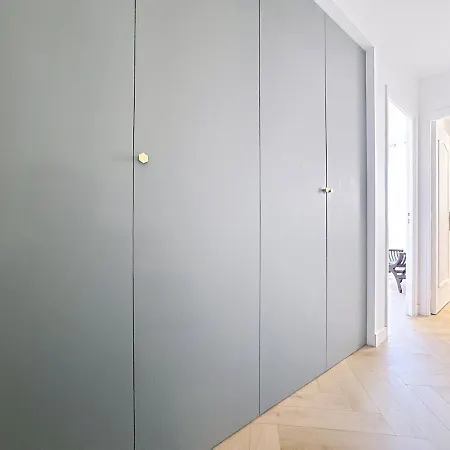 Chic Avec Balcon Carré D Or Appartement Nice