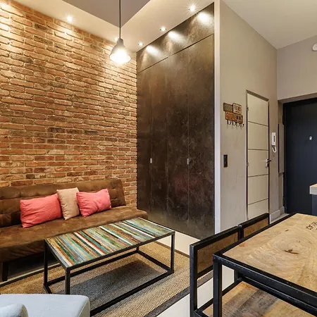 Charming 1 Bdr Downtown Appartement