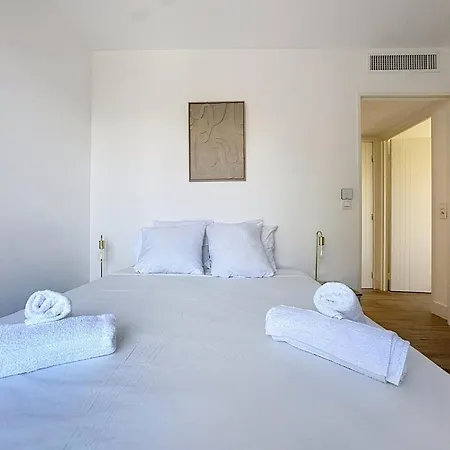 Comfort And Relaxation And Swimming Pool