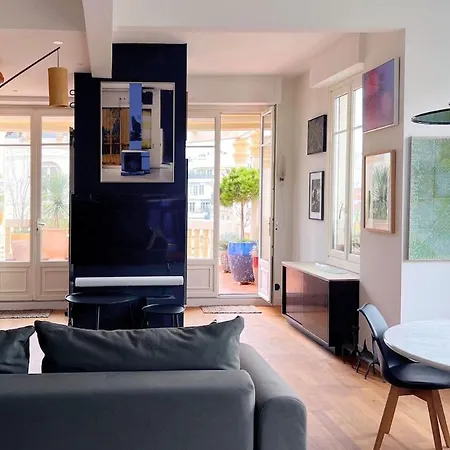 Design Et Art - Proche Centre Et Terrasse Appartement *