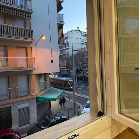 Apartment Cosy Parking Public ! Nice