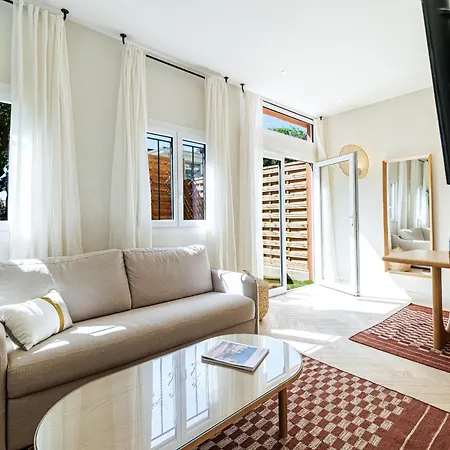 Apartment 62 Carnot Lot 2 - Un Havre De Paix Climatise Avec Jardin Et Jacuzzi Nice