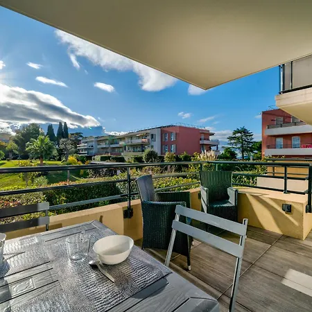 Appartement Superbe 2 Pièces - Piscine Et Garage Nice