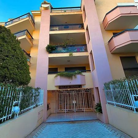 Superbe Climatise Avec Piscine, Terrasse Et Parking Prive - Proche Promenade Des Apartment Nice