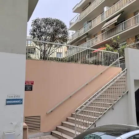 Apartment Cosy Parking Public ! Nice