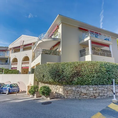 Imperia Ap4490 By Riviera Homes Apartment