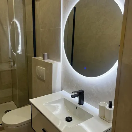 Apartment Luxueux A 2 Pas De La Mer, Vieille Nice