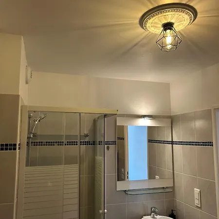 50m2 - Furnished - 1 Bedroom - Terrace - Parking - Tram 5 Min * Nice