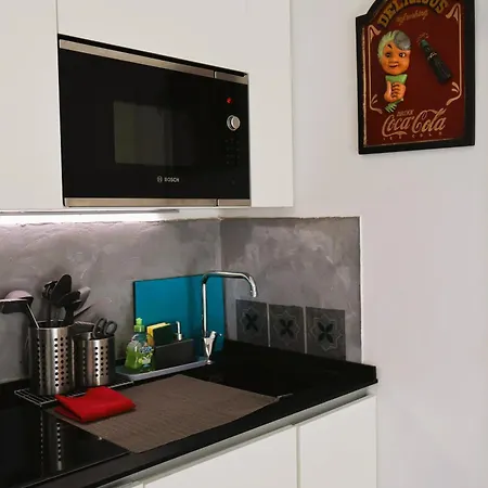 T2 Cozy & Air-conditioned, Close To Amenities