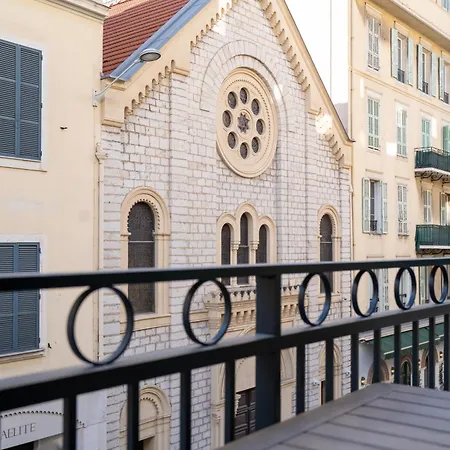 Apartment T3 Neuve Centre-ville 6 Couchages Nice
