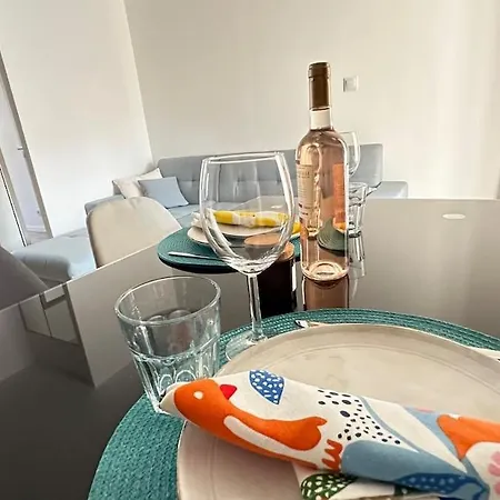 Apartment Elegant A Nice, A Deux Pas De La *