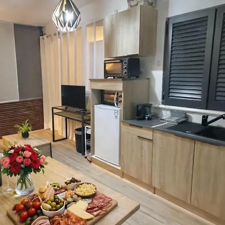 Romantique Avec Jacuzzi Prive - Apercu - Terrasse - Parking Gratuit Apartment Nice