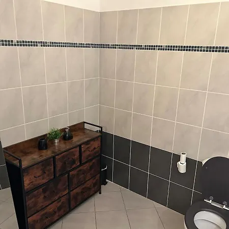 50m2 - Furnished - 1 Bedroom - Terrace - Parking - Tram 5 Min * Nice