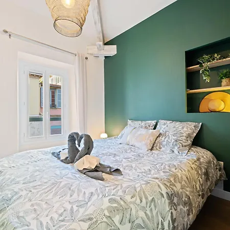 Maison Cozy Au Port De Vieux-nice Apartment