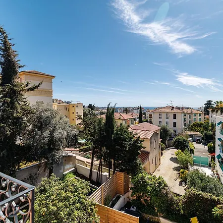Appartement 62 Carnot Lot 7 - Duplex Atypique- Climatise - 2 *