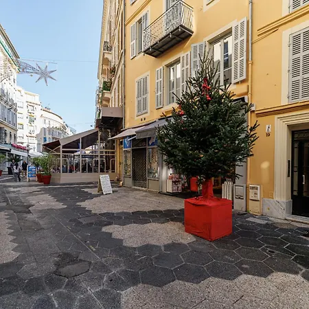 Apartment Massena Street - Quiet 2 Bdr & Balcony